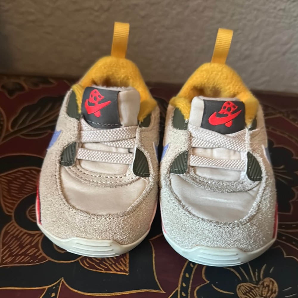 Nike Unisex Baby Multicolor Sneakers